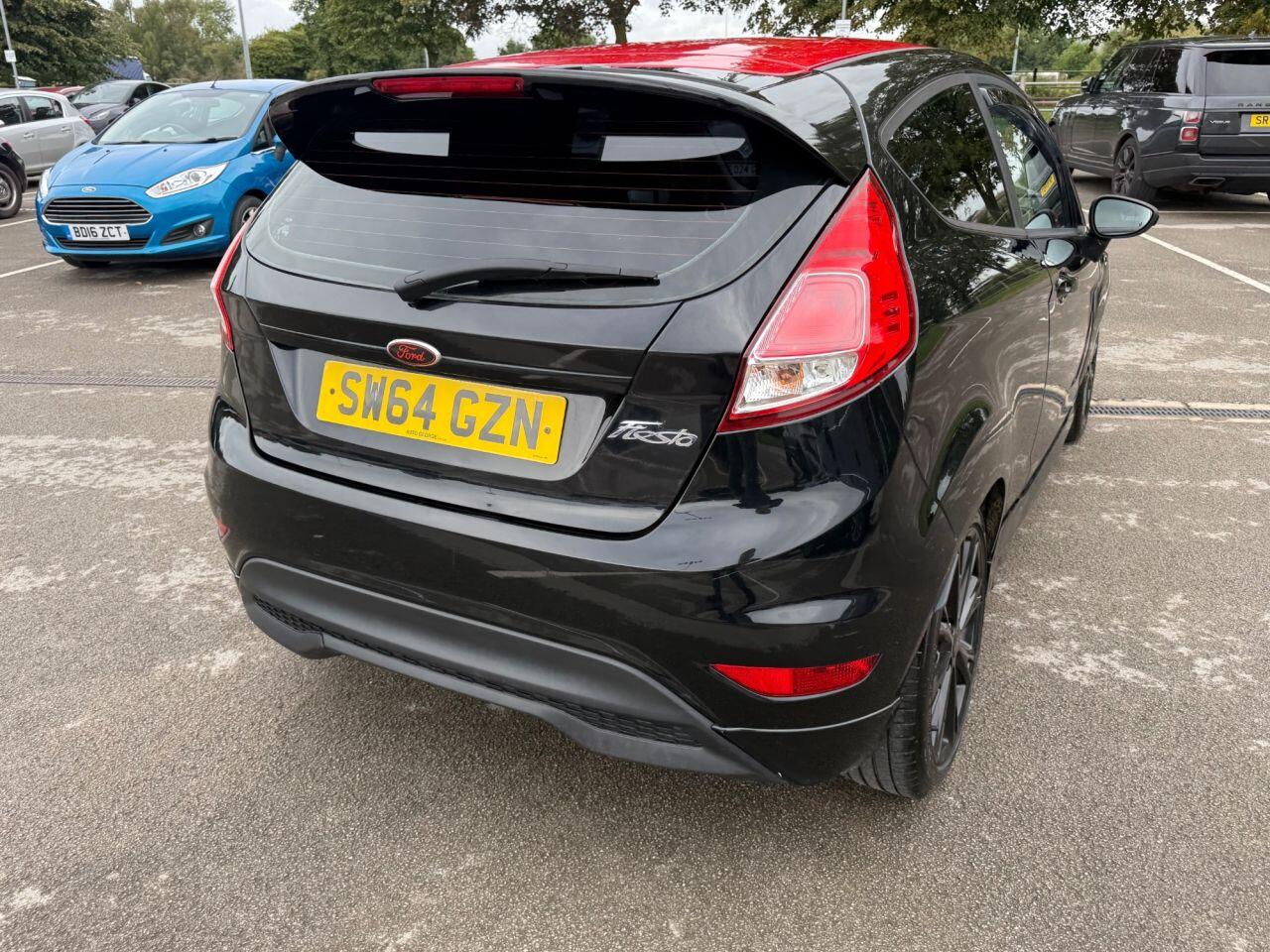 Ford Fiesta view 3