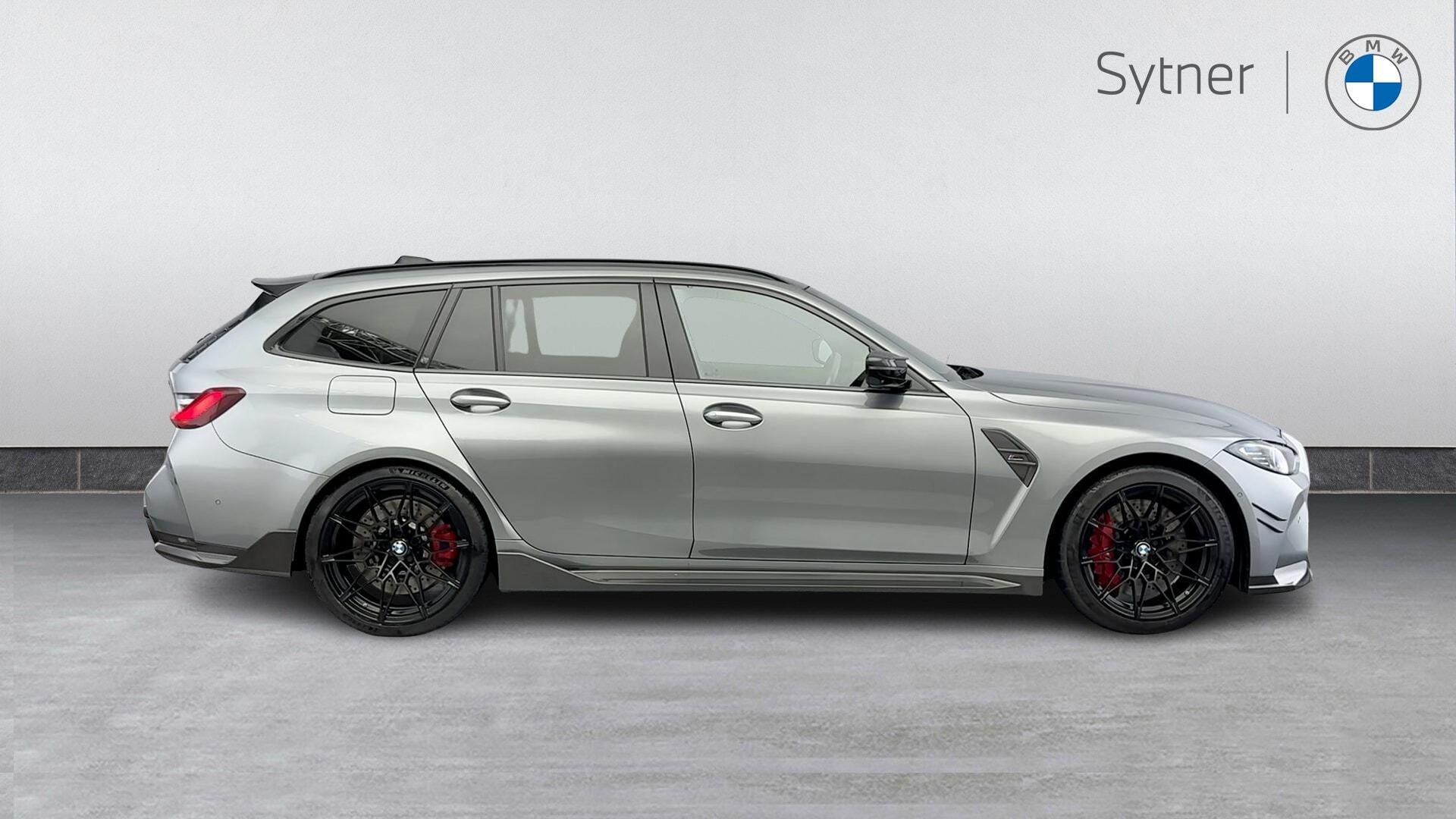 BMW M3 view 3