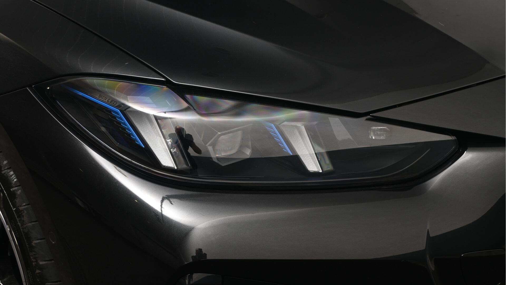 BMW I4 view 24