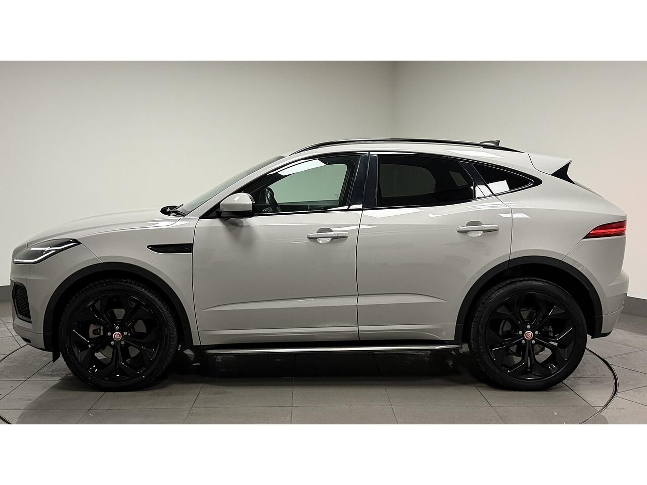 Jaguar E-Pace view 4
