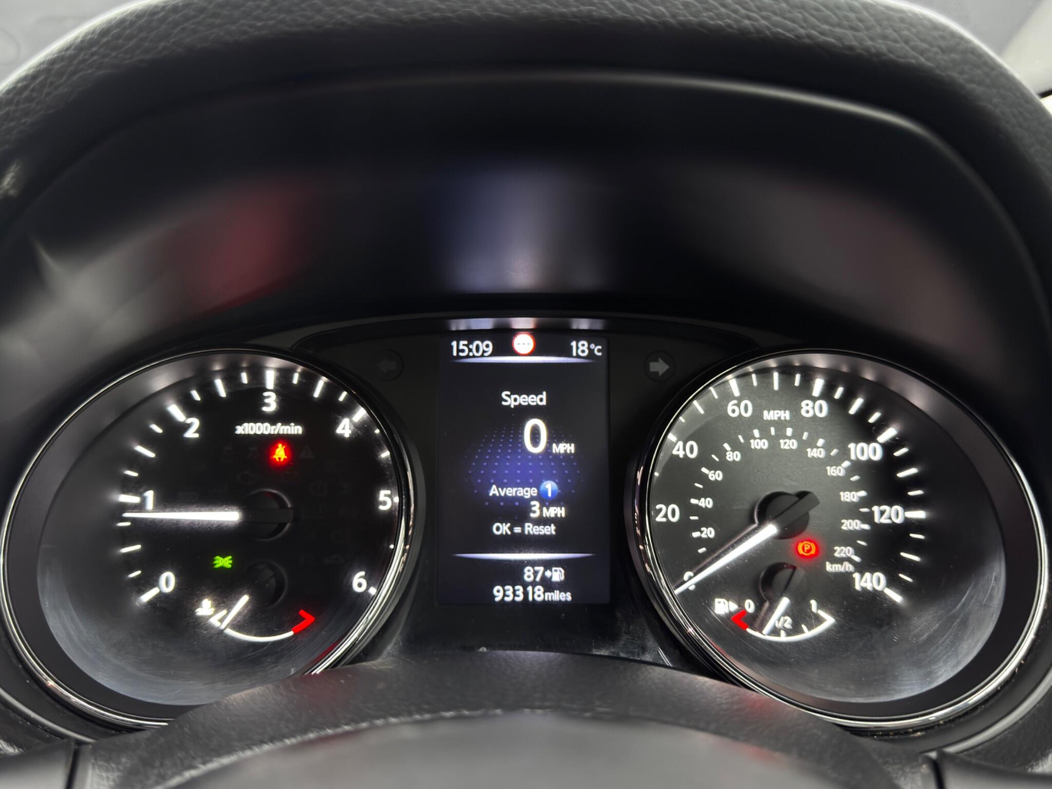 Nissan X-Trail view 22