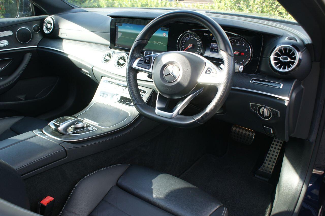 Mercedes-Benz E Class view 36