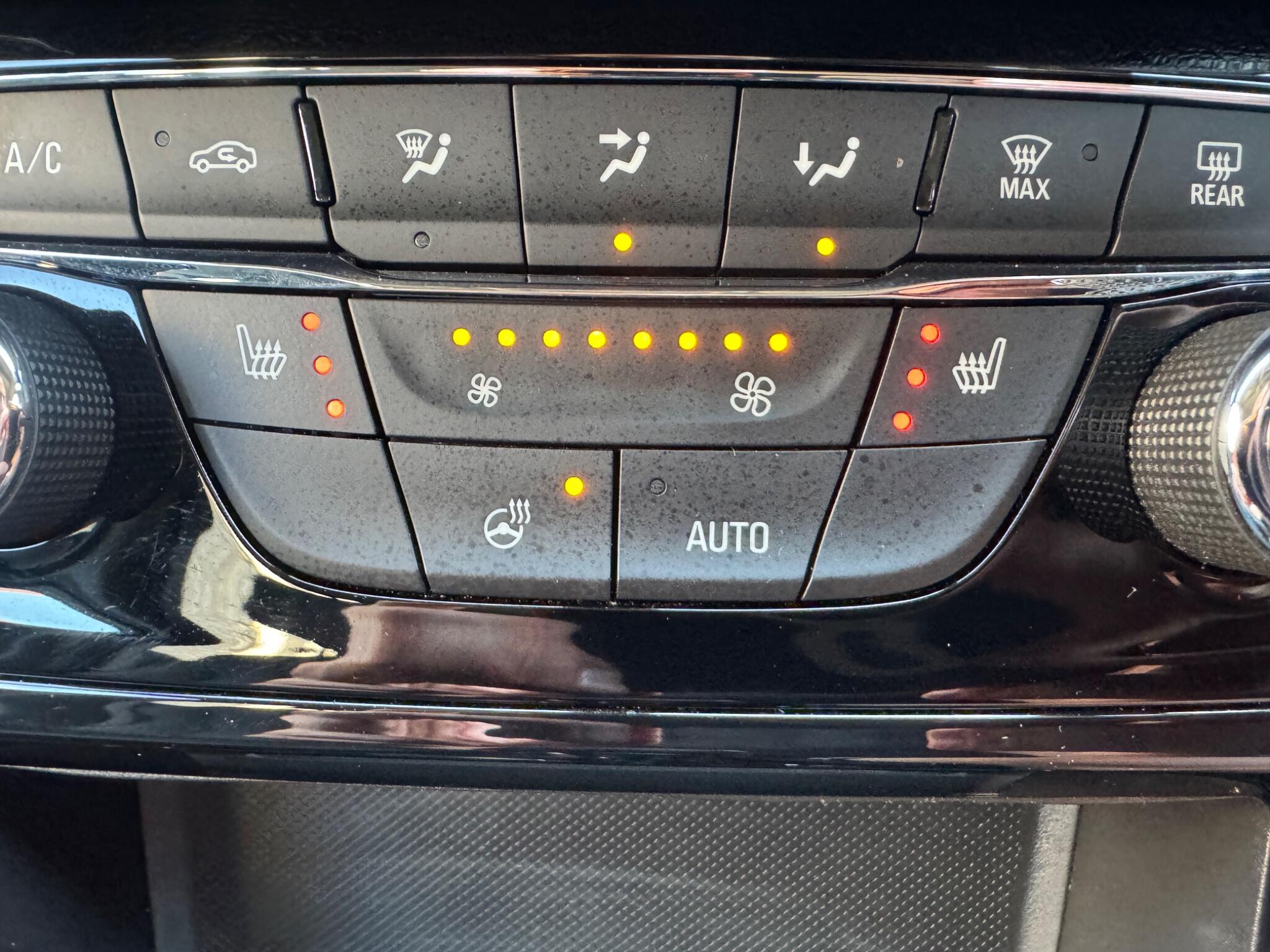 Vauxhall Astra view 35