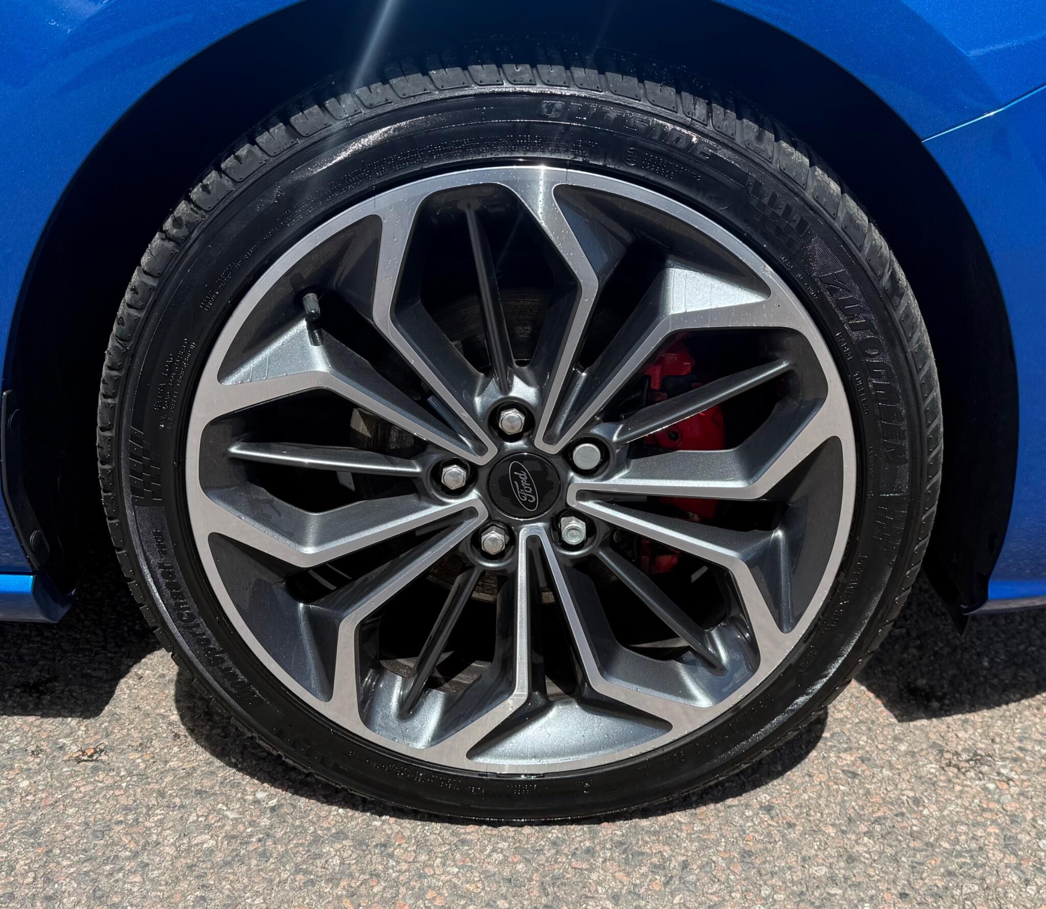 Ford Focus view 10