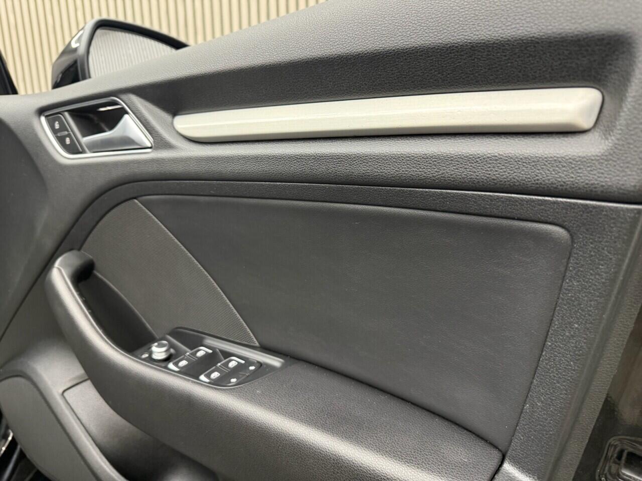 Audi A3 view 10