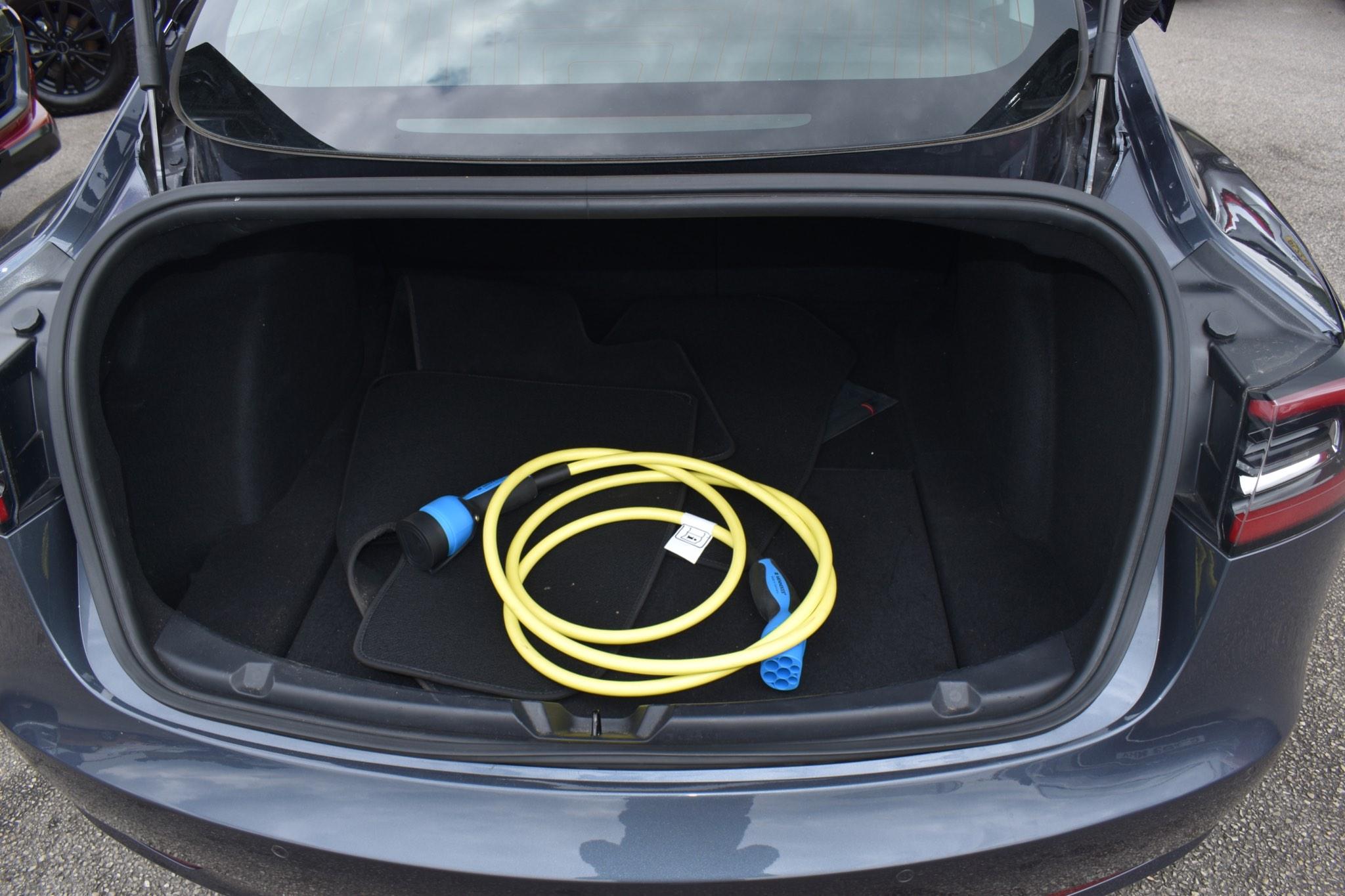 Model 3 - (Dual Motor) Performance Auto 4WDE 4dr (Performance Upgrade) - Image 18