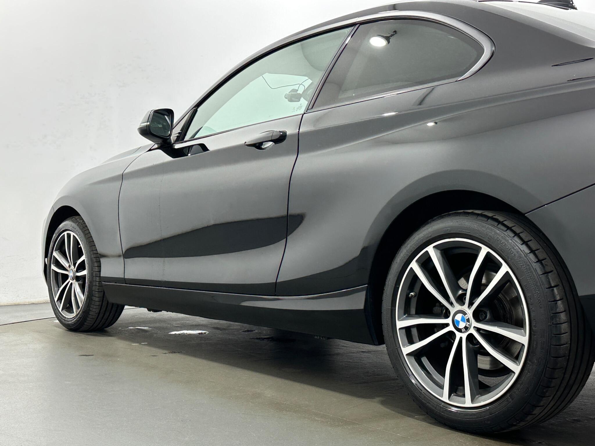 BMW 2 Series view 44