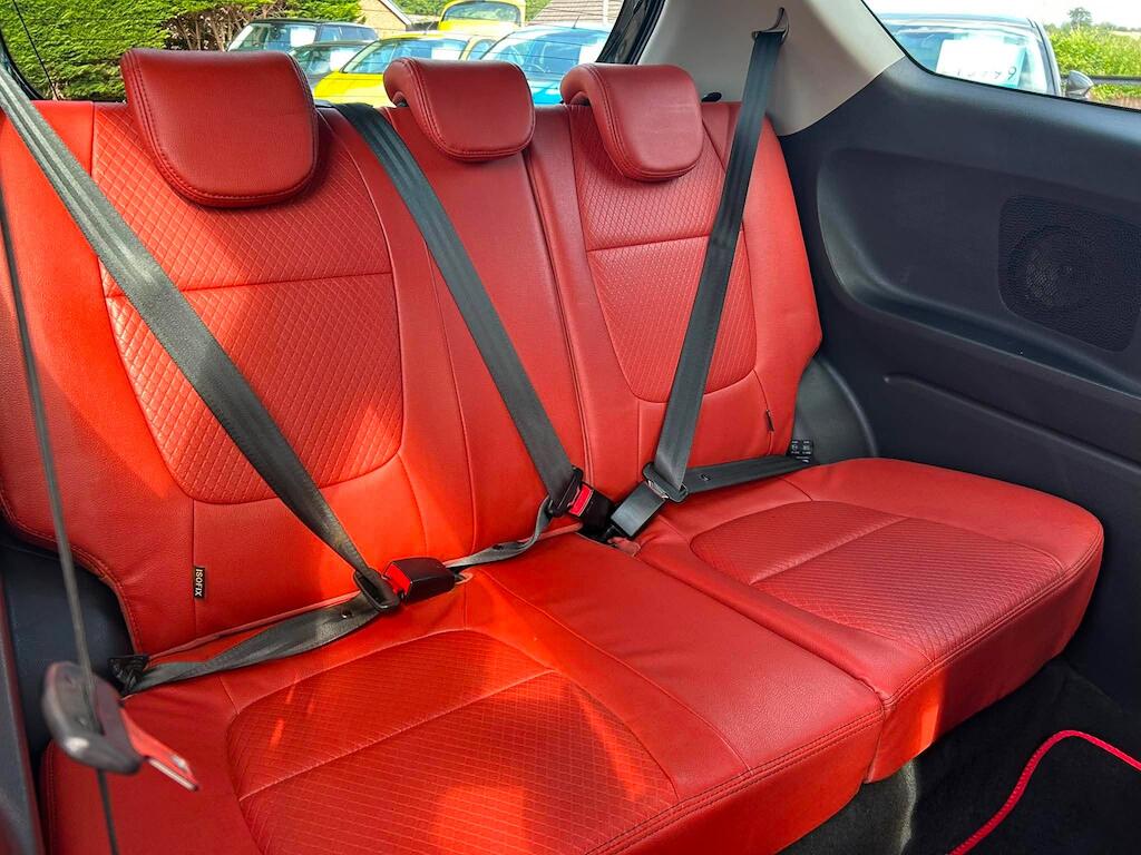 Kia Picanto view 12