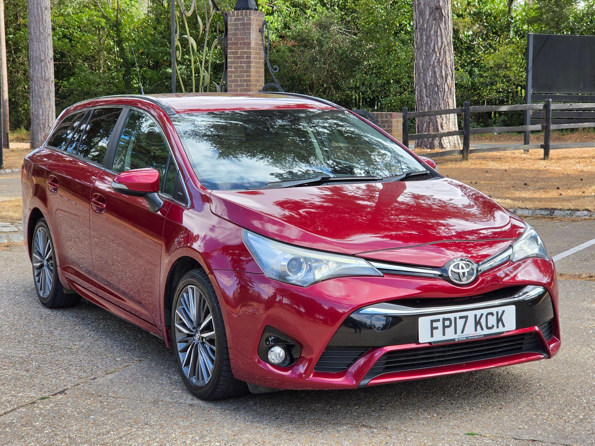 Toyota Avensis view 4
