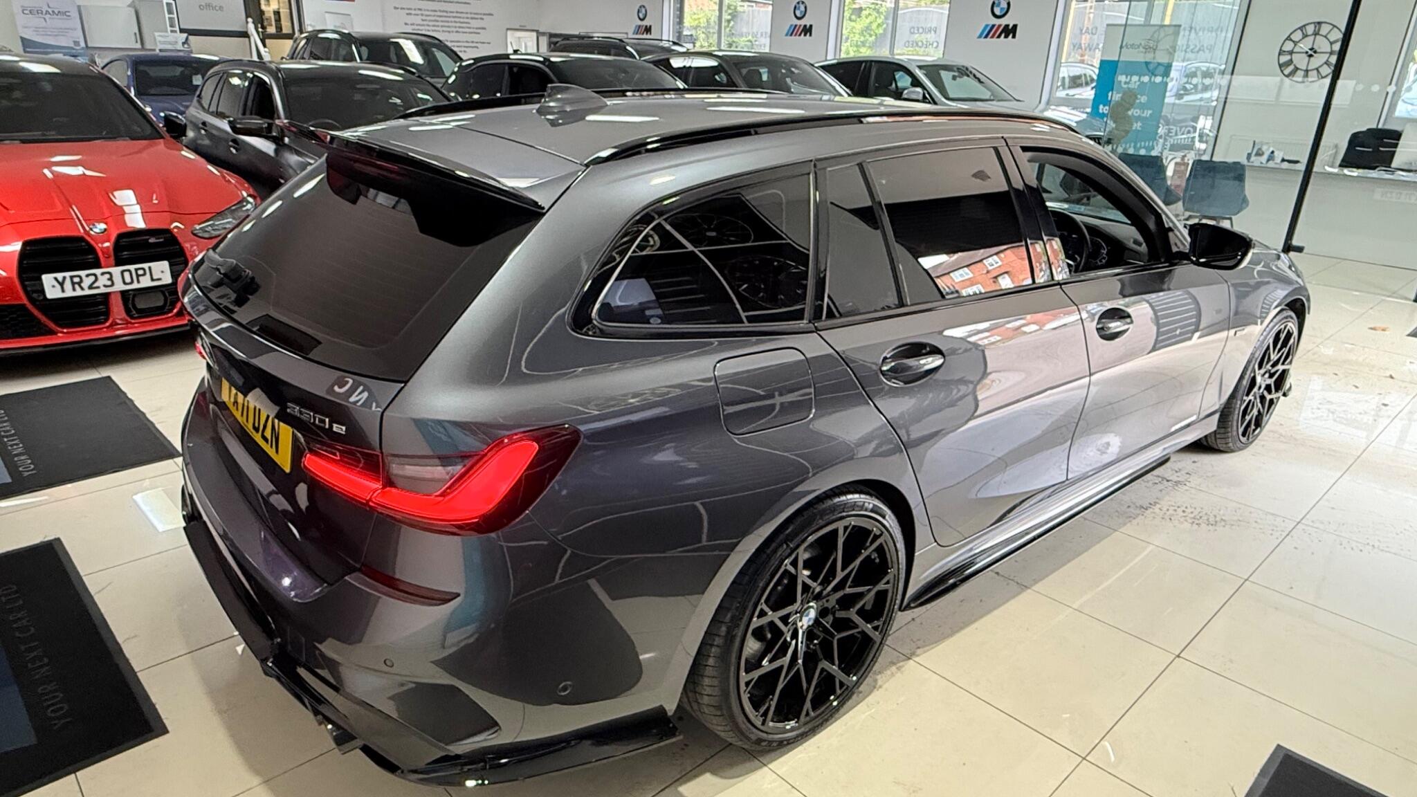 BMW 3 Series view 41
