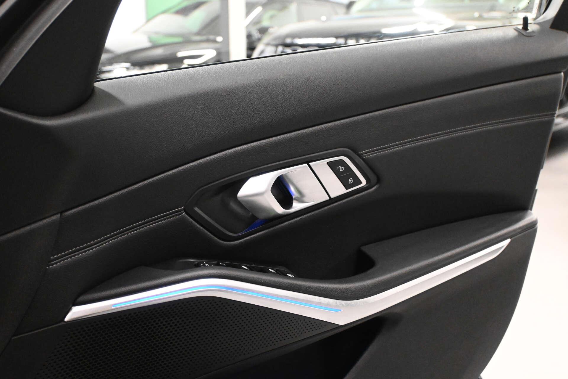 BMW 3 Series view 43