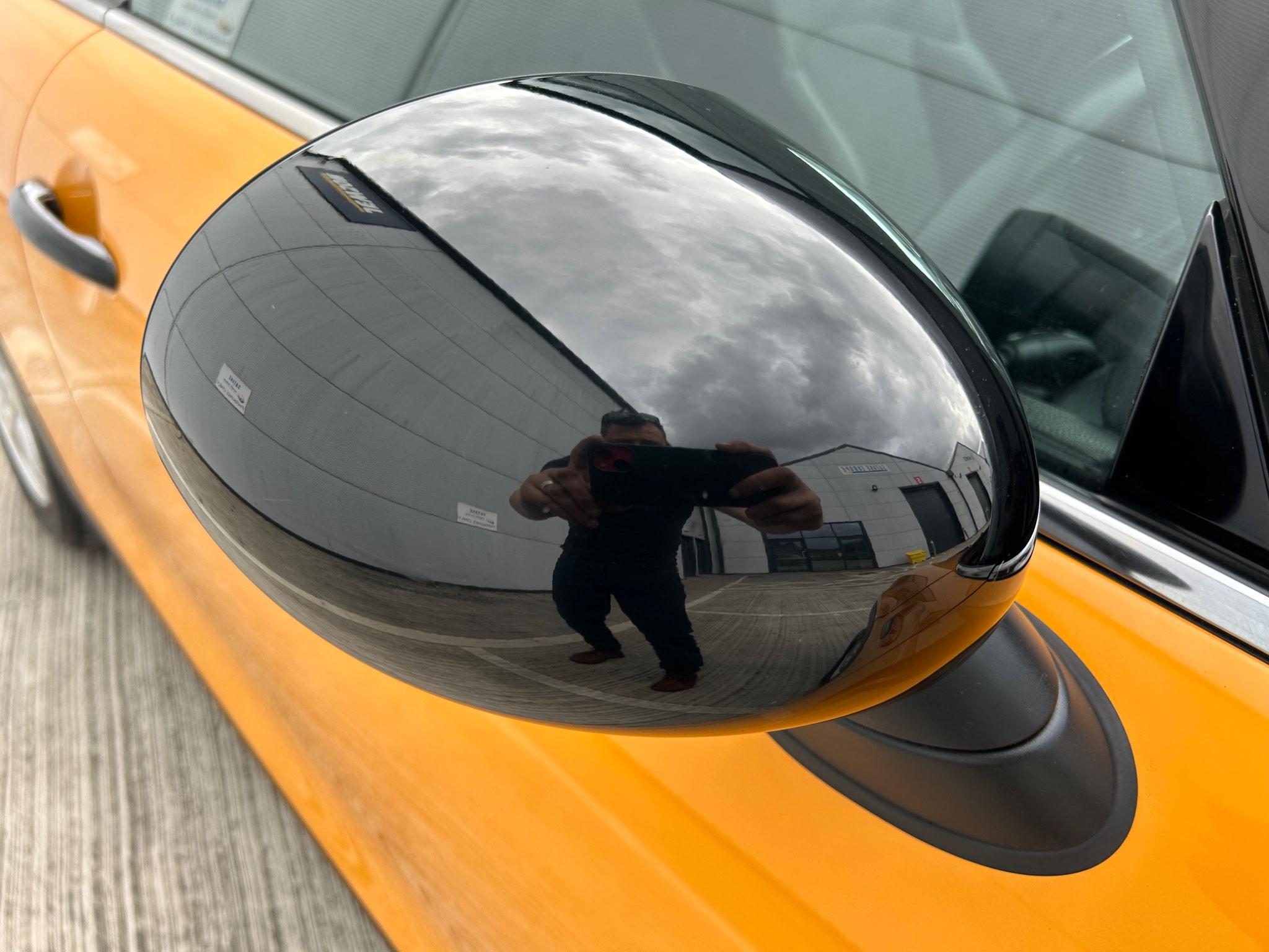 Mini Hatch view 14
