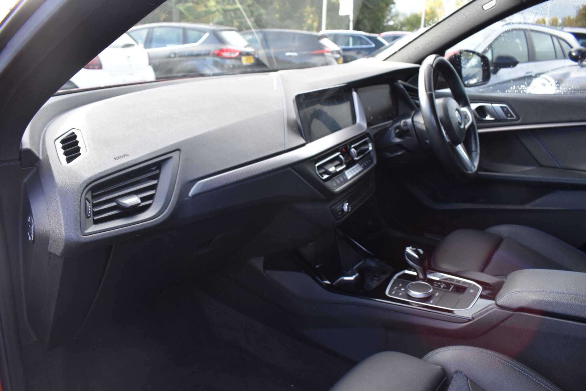 2 Series Gran Coupe - 1.5 218i M Sport DCT Euro 6 (s/s) 4dr - Image 18