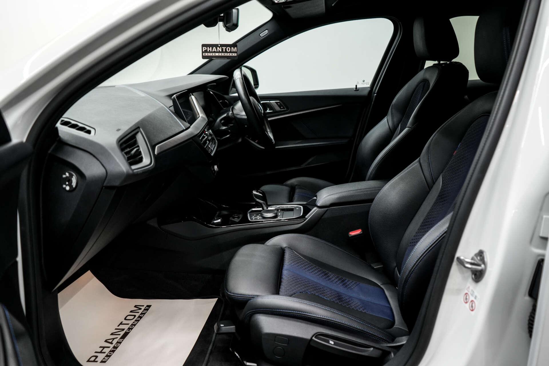 BMW 1 Series view 24