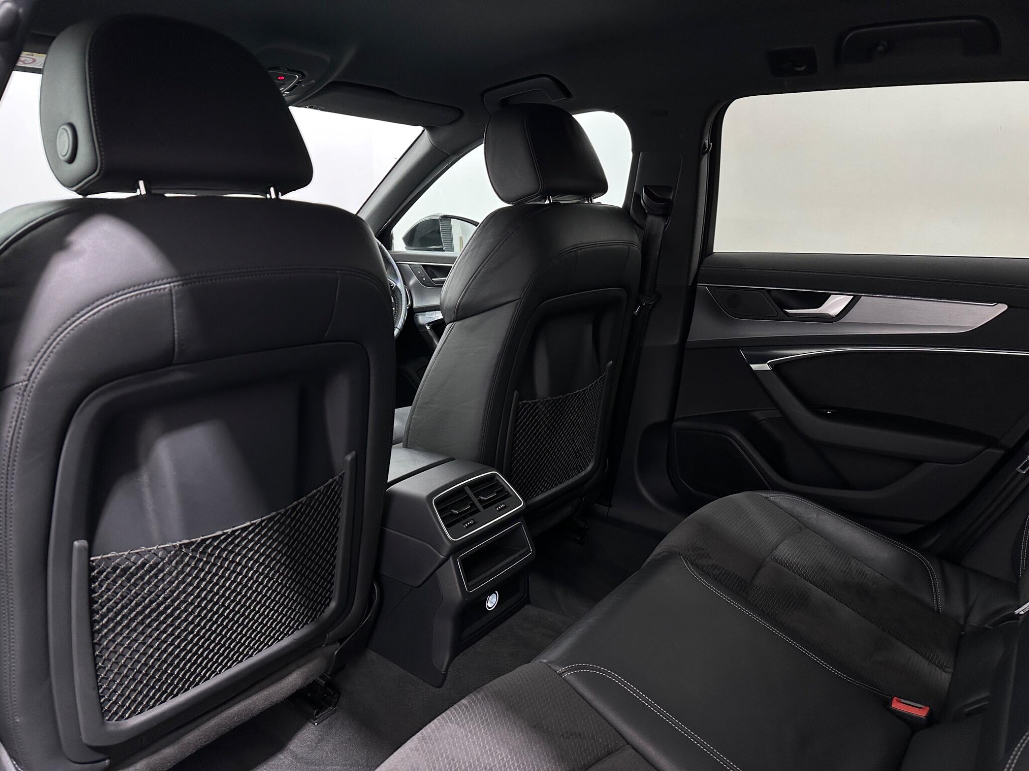 Audi A6 view 37