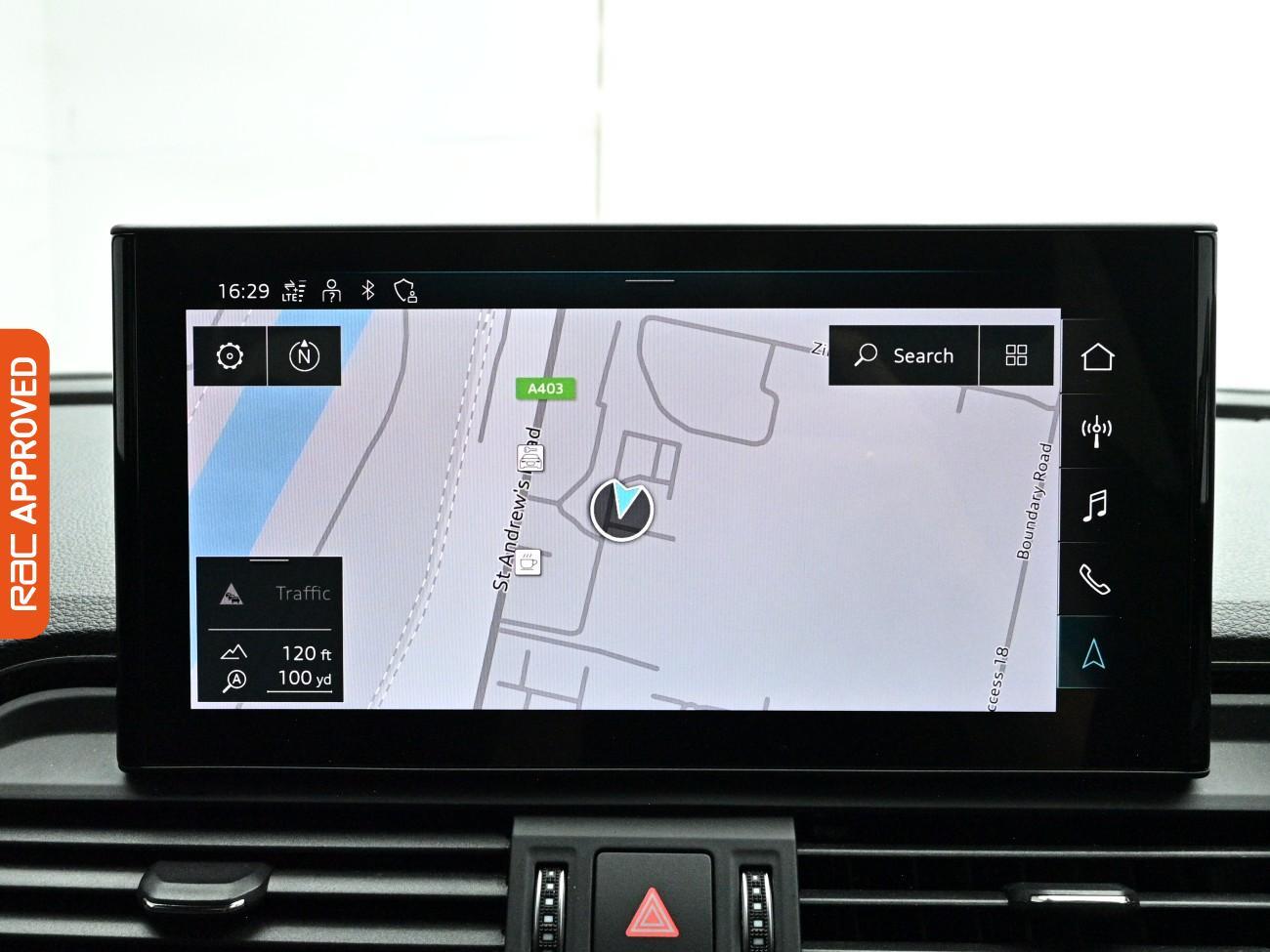 Audi Q5 view 22