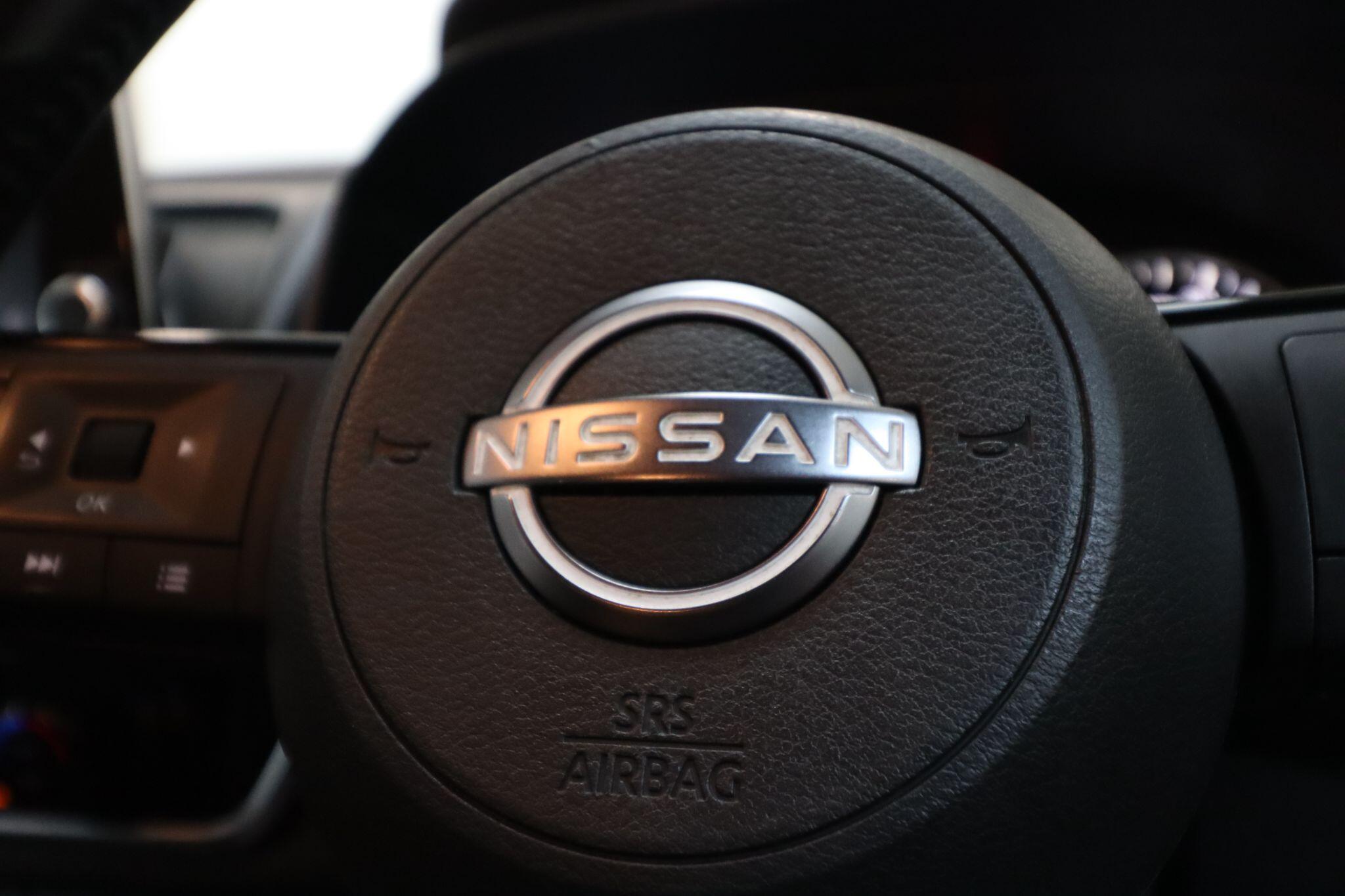 Nissan X-Trail view 42