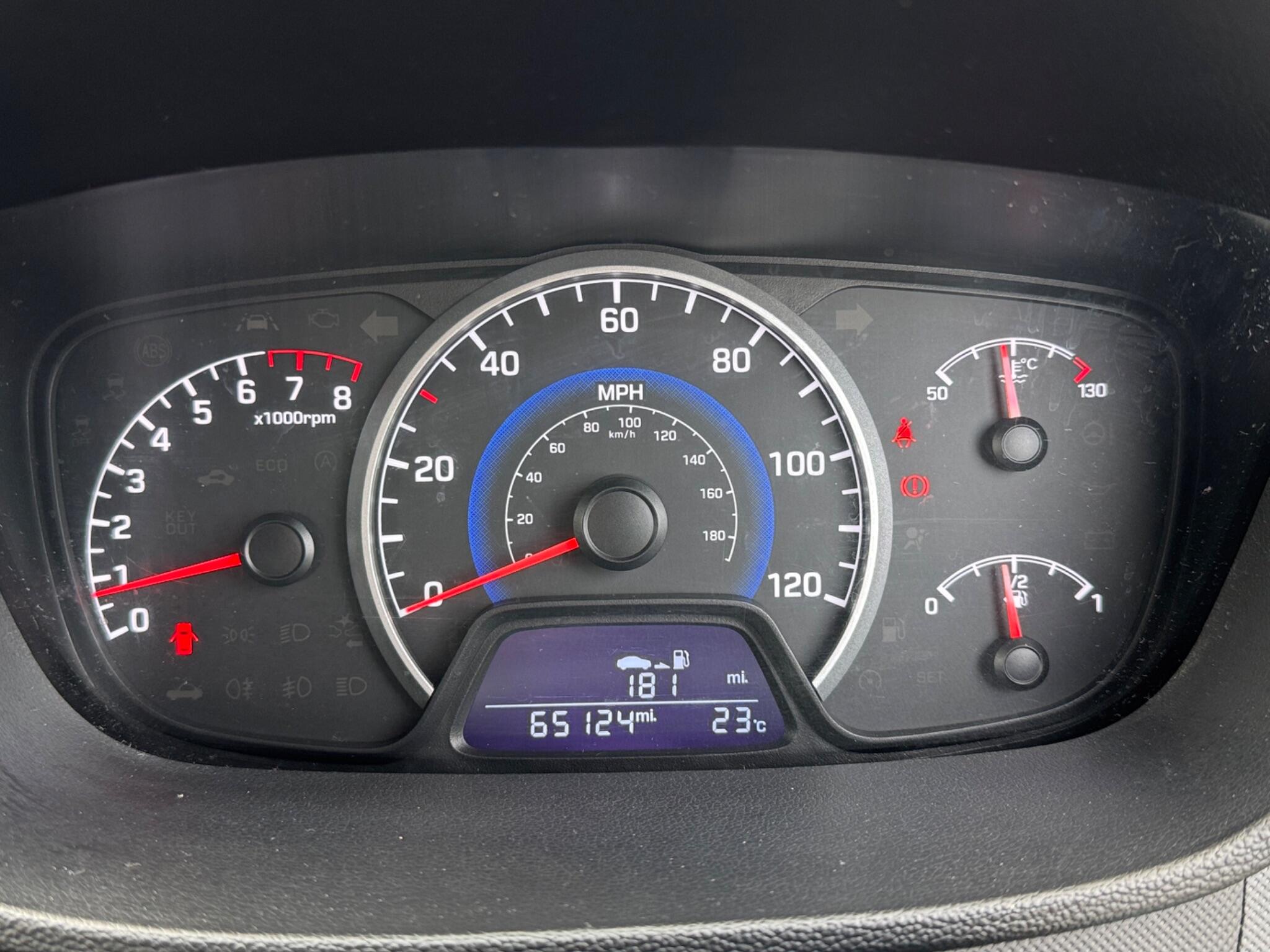 Hyundai I10 view 33