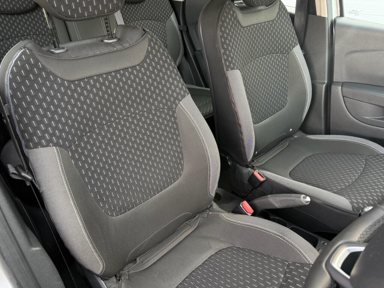 Renault Captur view 11