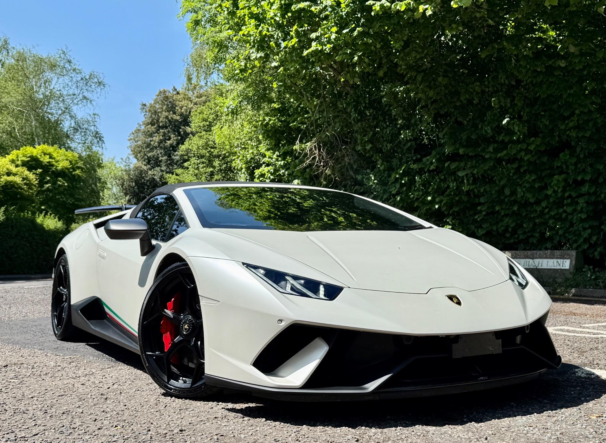 Lamborghini Huracan view 15