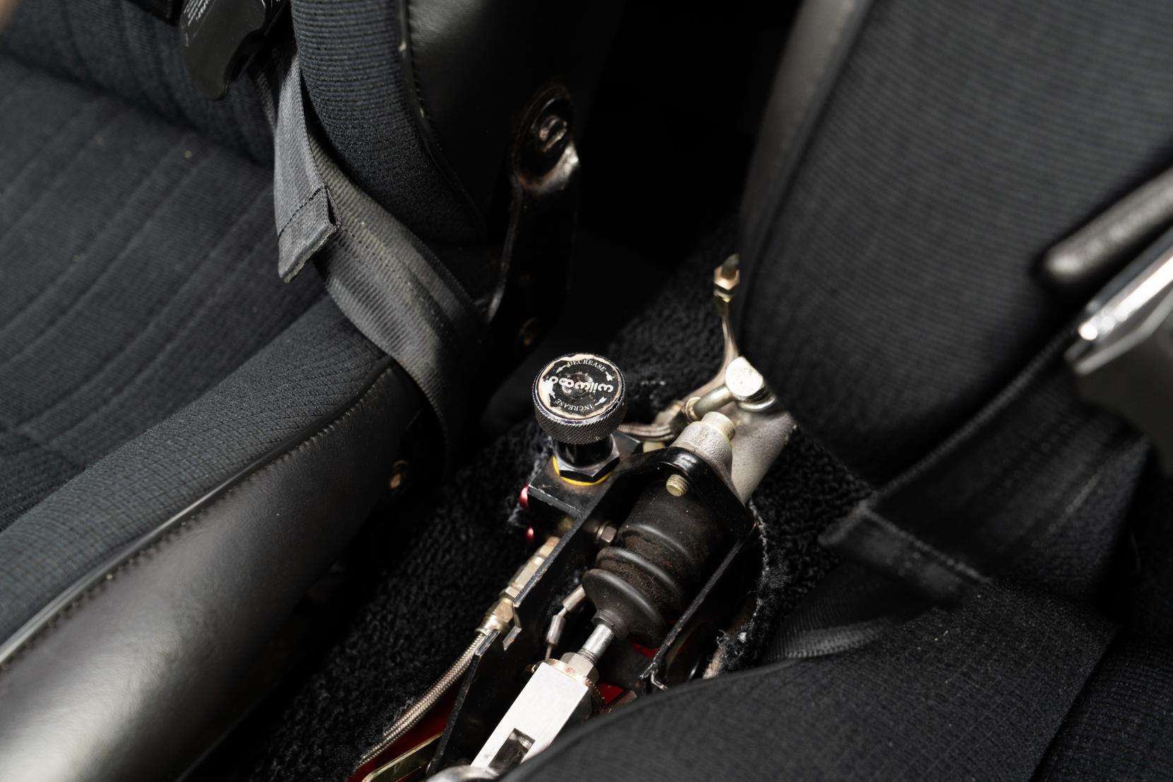 Ford Escort view 13