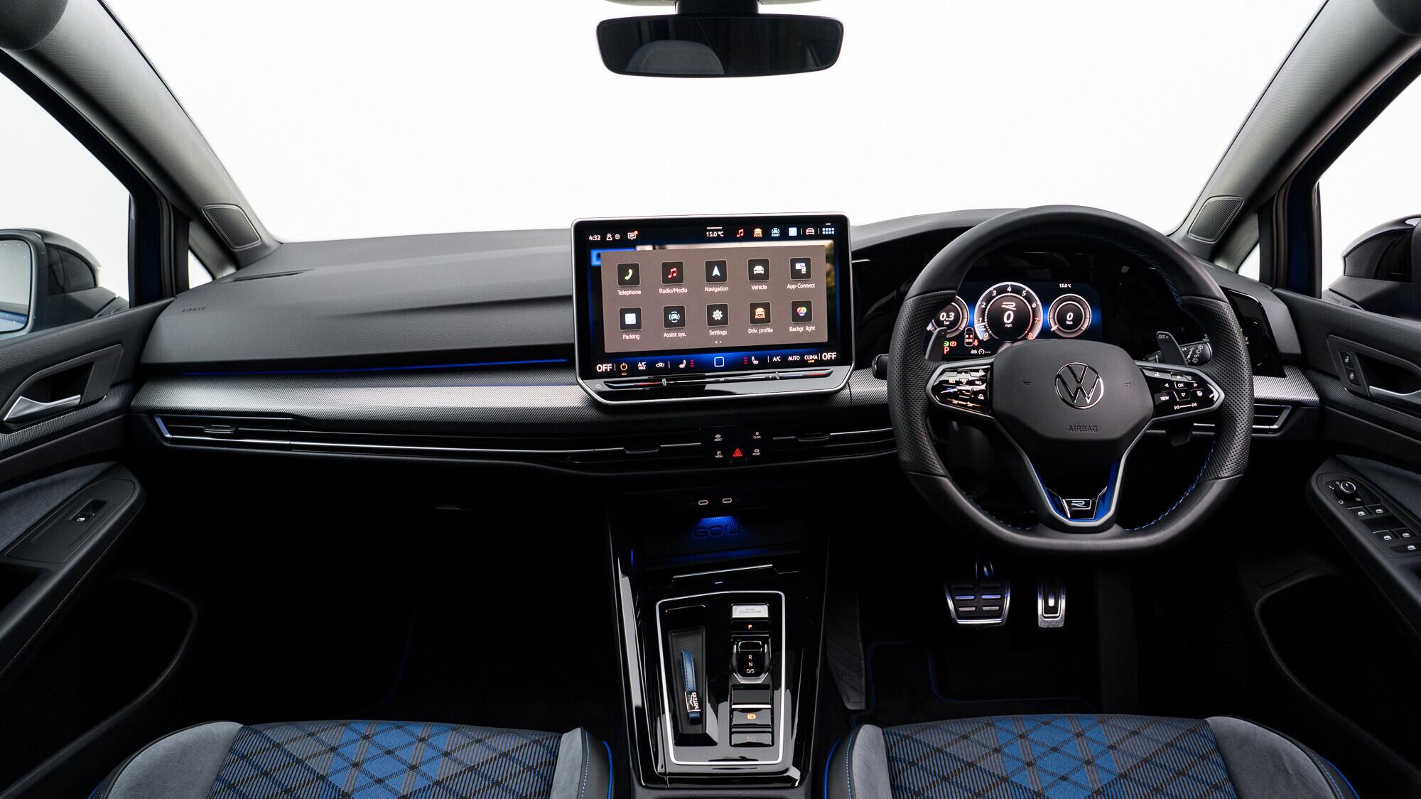 Volkswagen Golf view 5