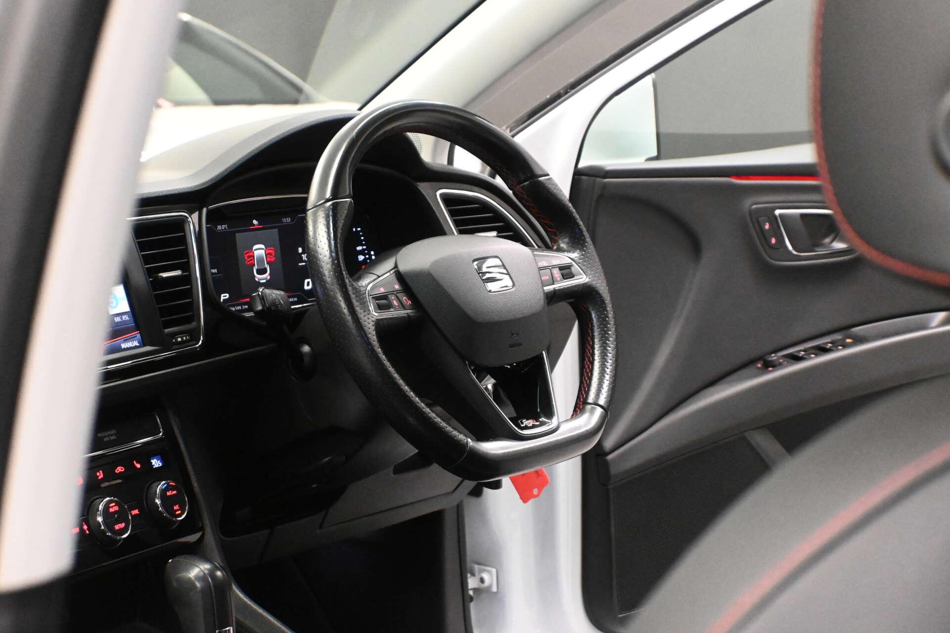 Seat Leon view 4