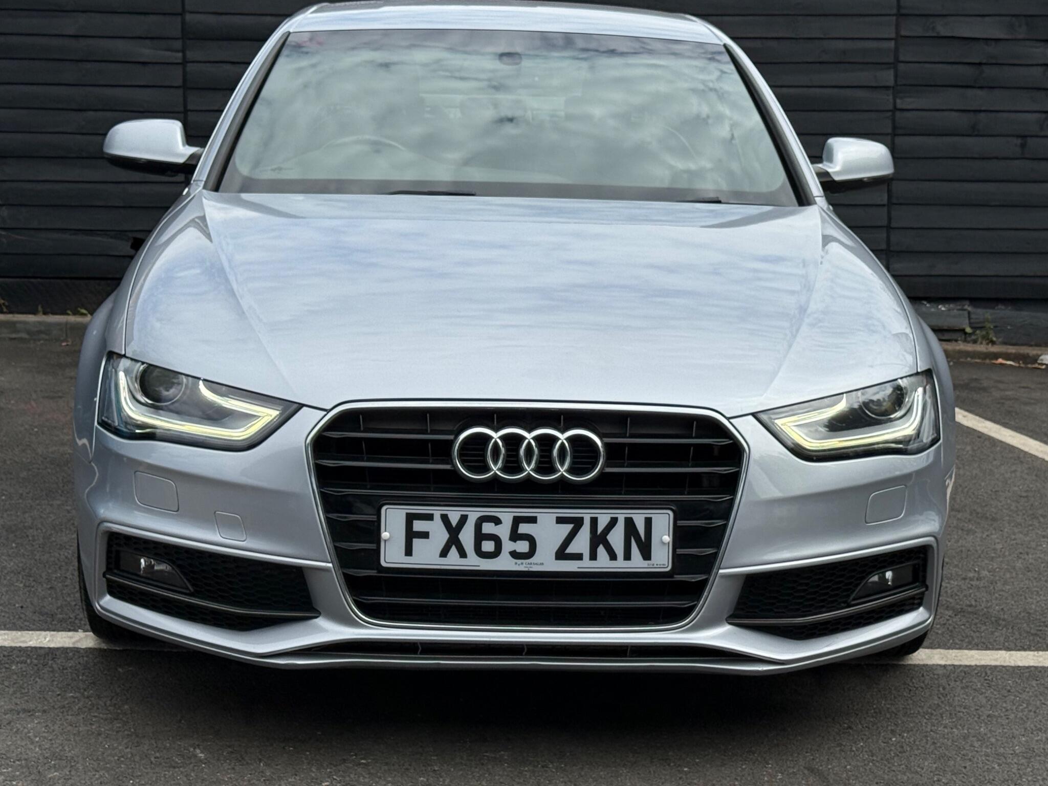 Audi A4 view 11