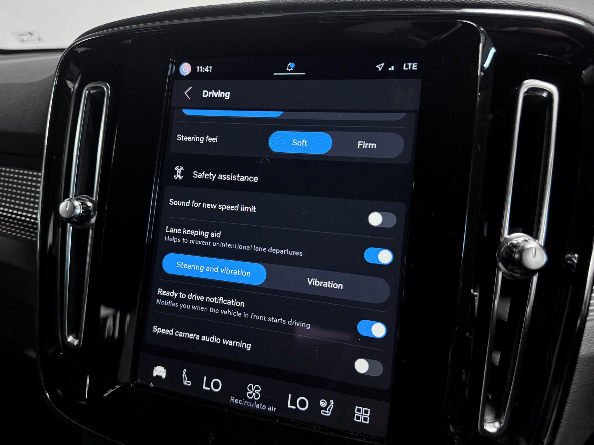 Volvo XC40 view 47