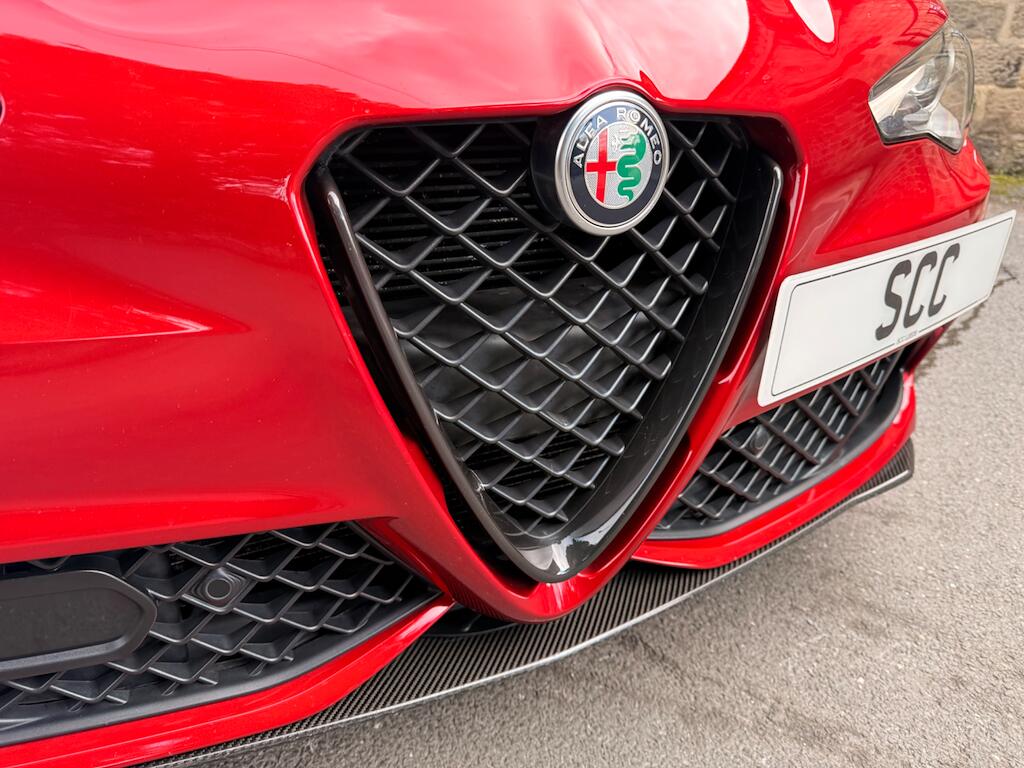 Alfa Romeo Giulia view 28