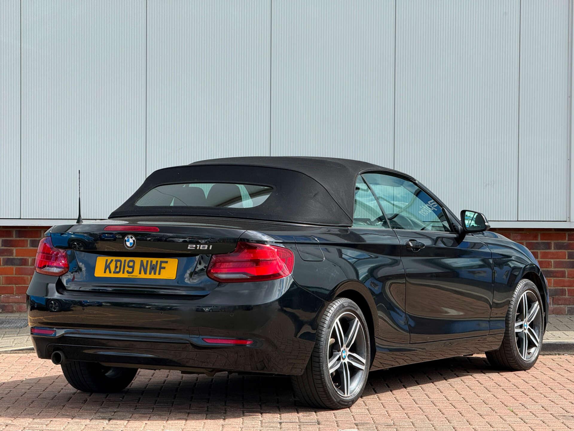 BMW 2 Series view 9