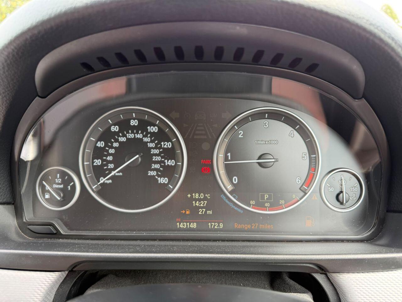 BMW 5 Series view 29