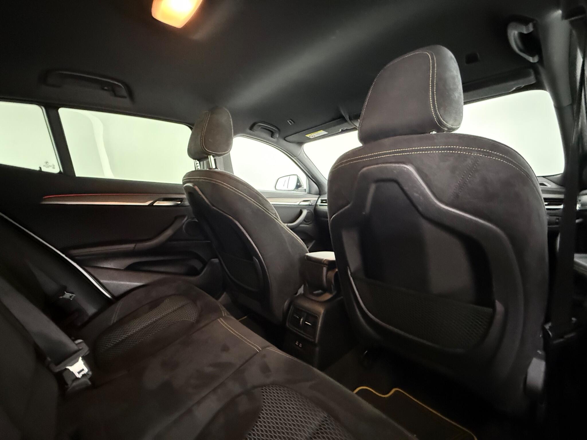 BMW X2 view 33