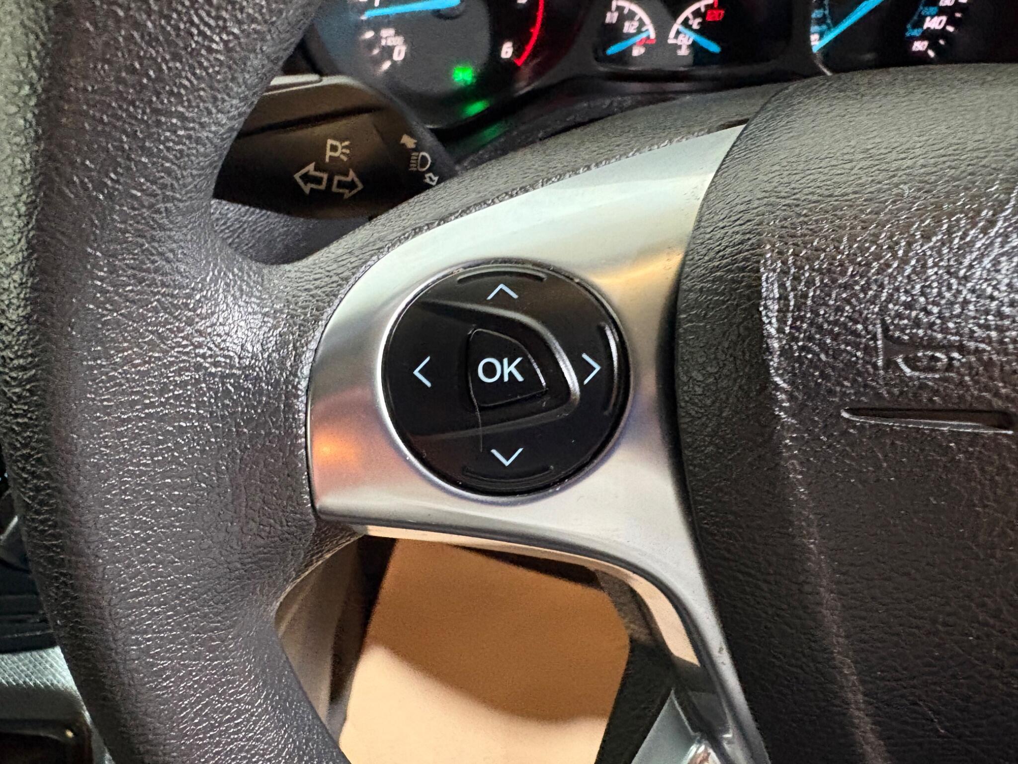 Ford Tourneo Connect view 71