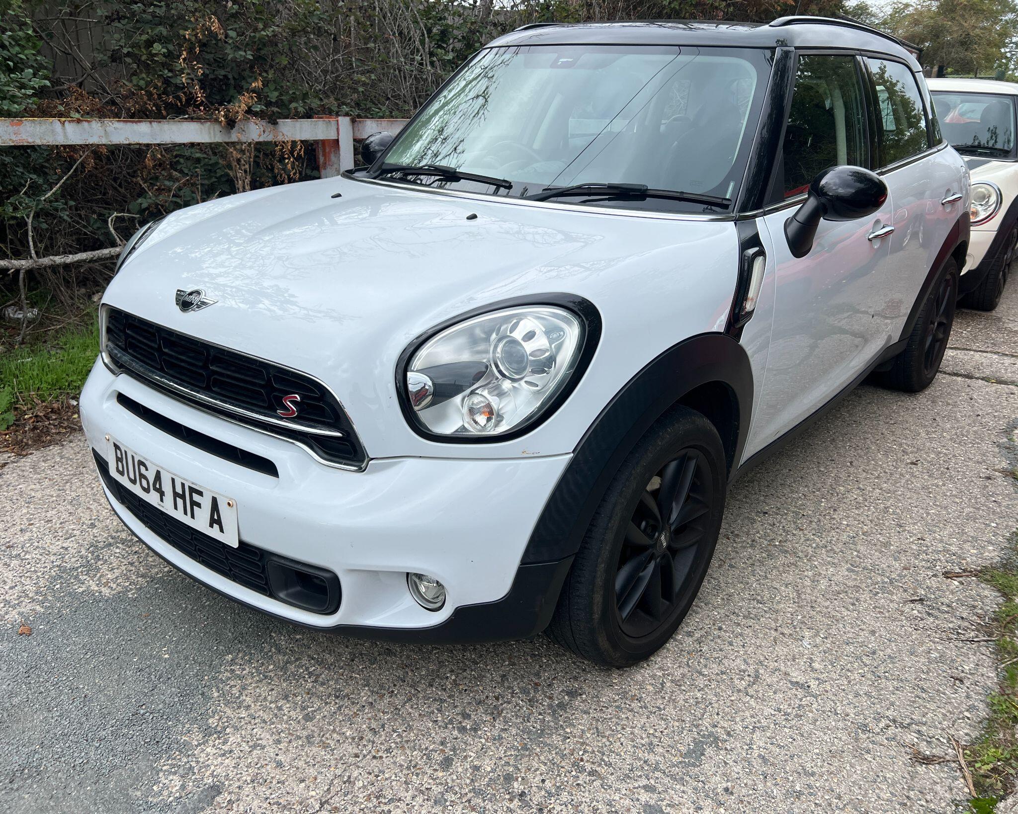 2014 Mini Countryman in White for sale