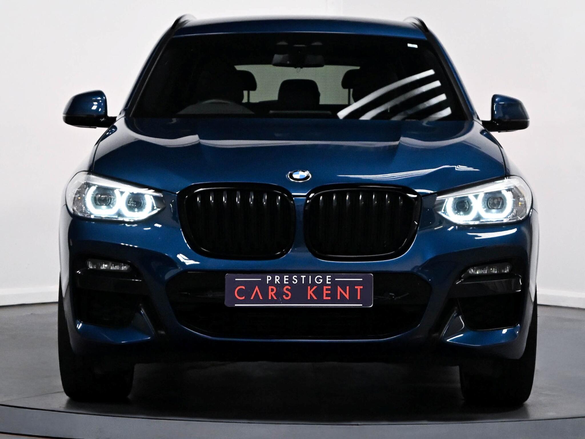 BMW X3 view 14