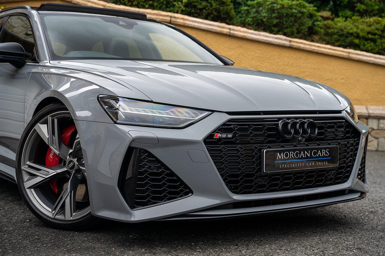 Audi RS6 view 21
