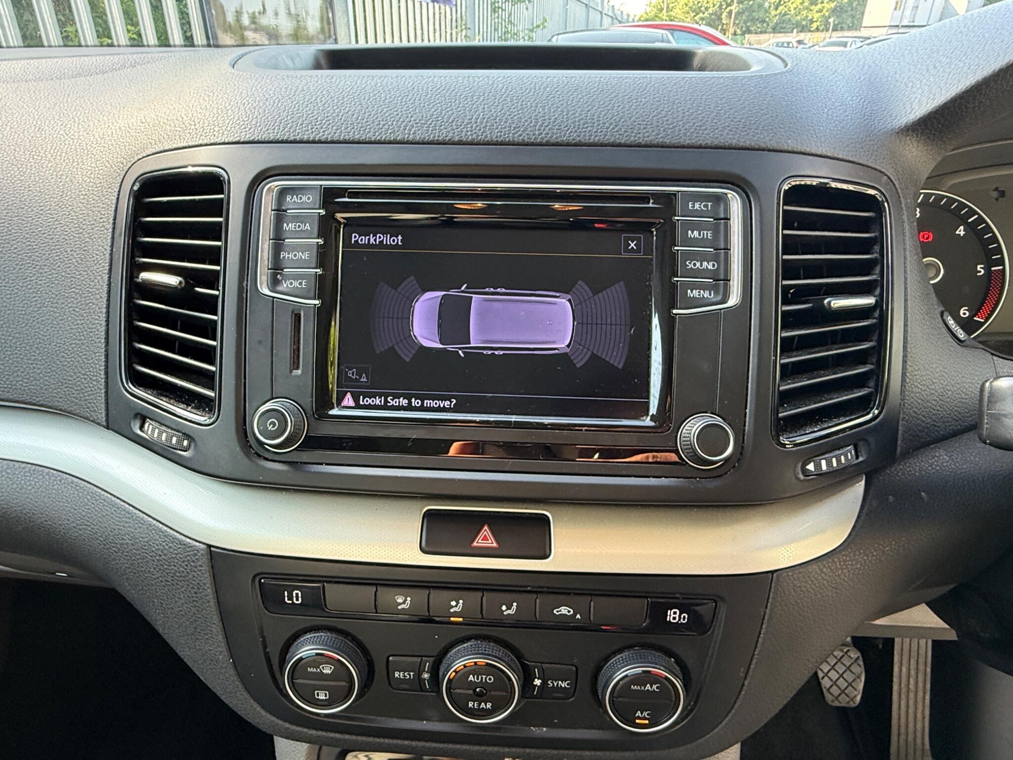 2016 SEAT Alhambra image 36