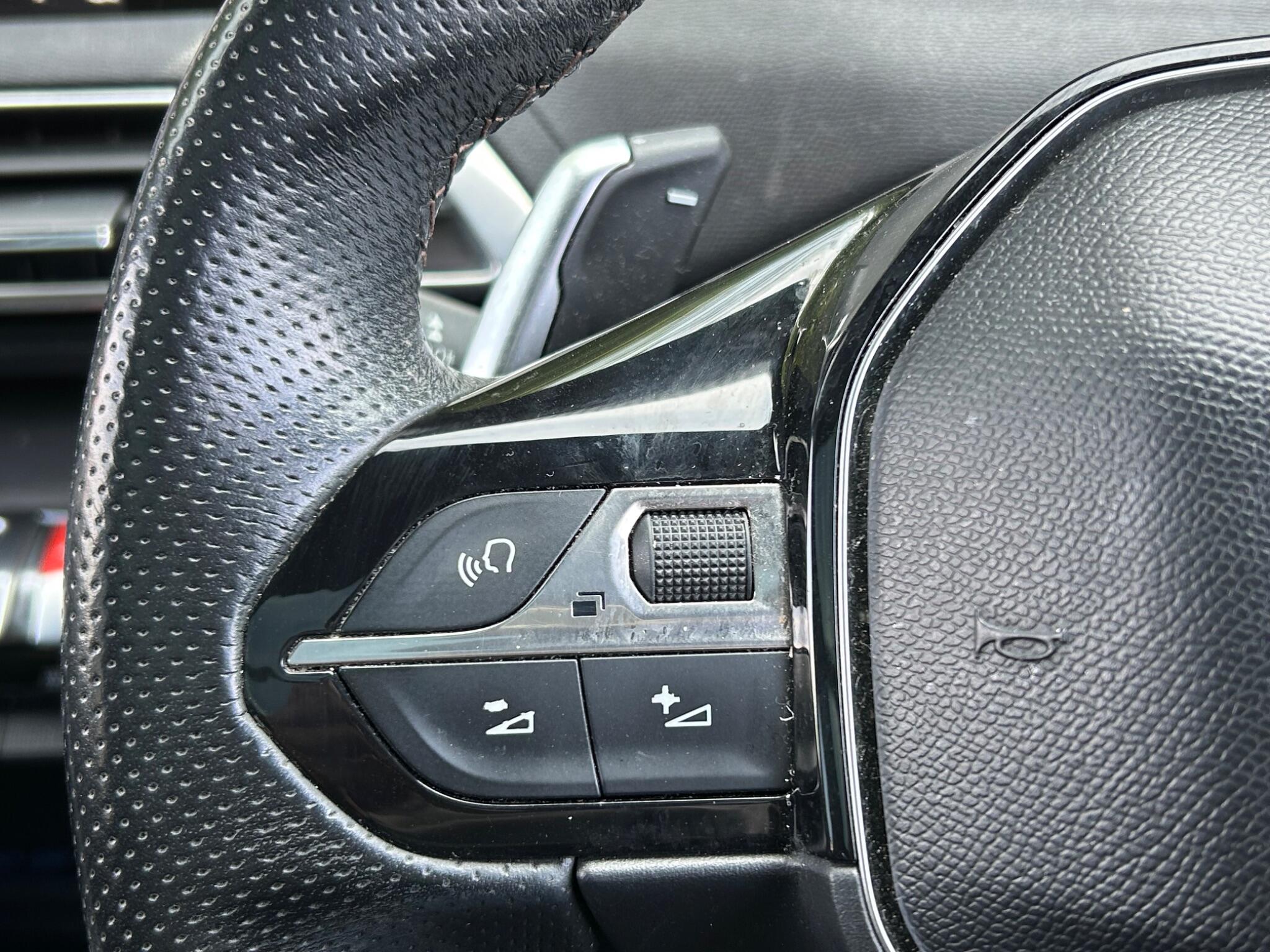 Peugeot 3008 view 30