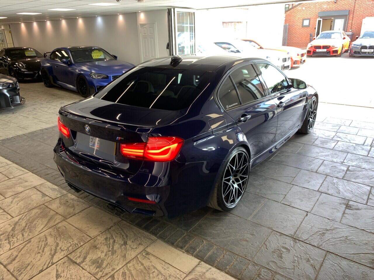 BMW M3 view 16