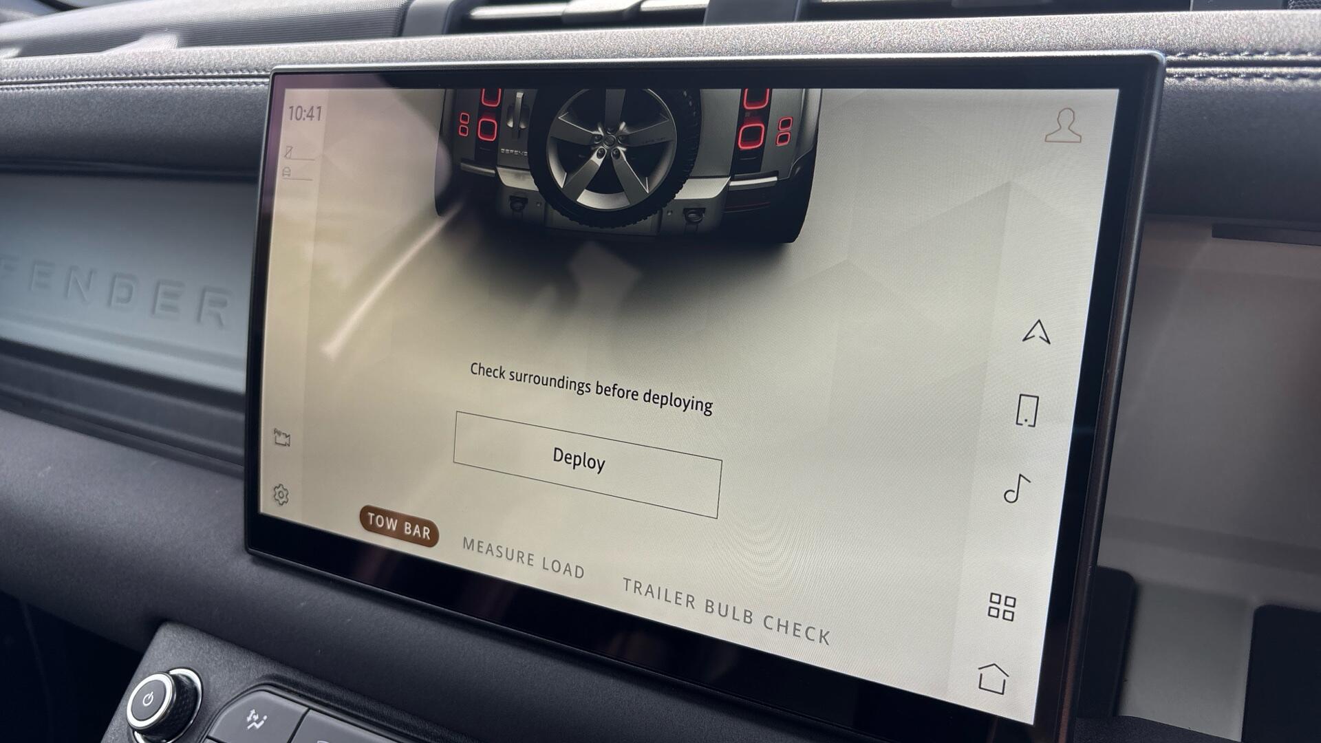 Land Rover Defender view 55