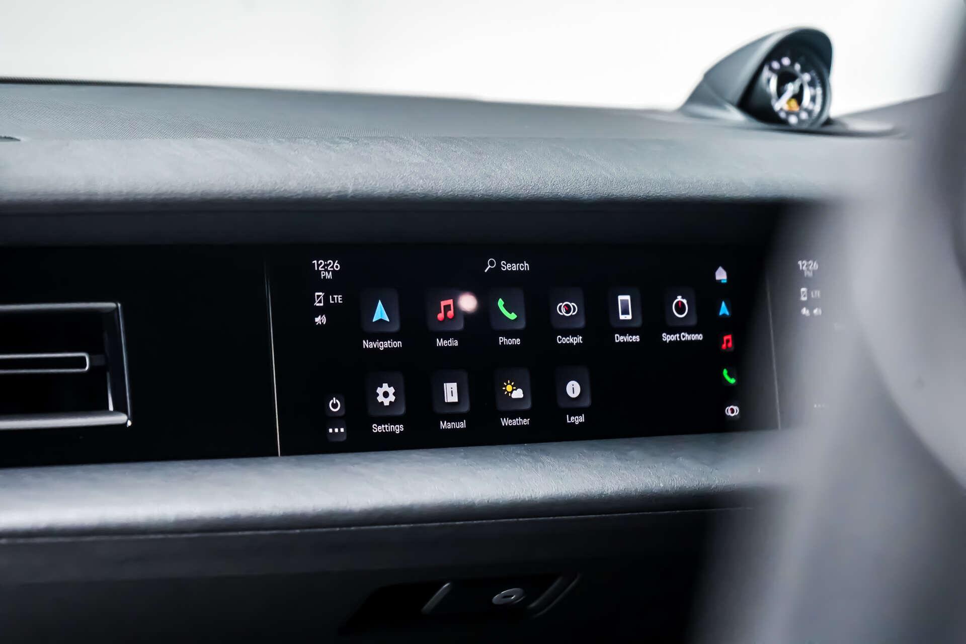 Porsche Taycan view 16