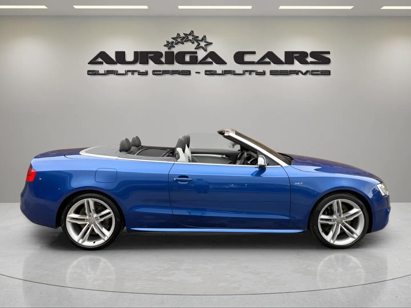 Audi S5 view 23