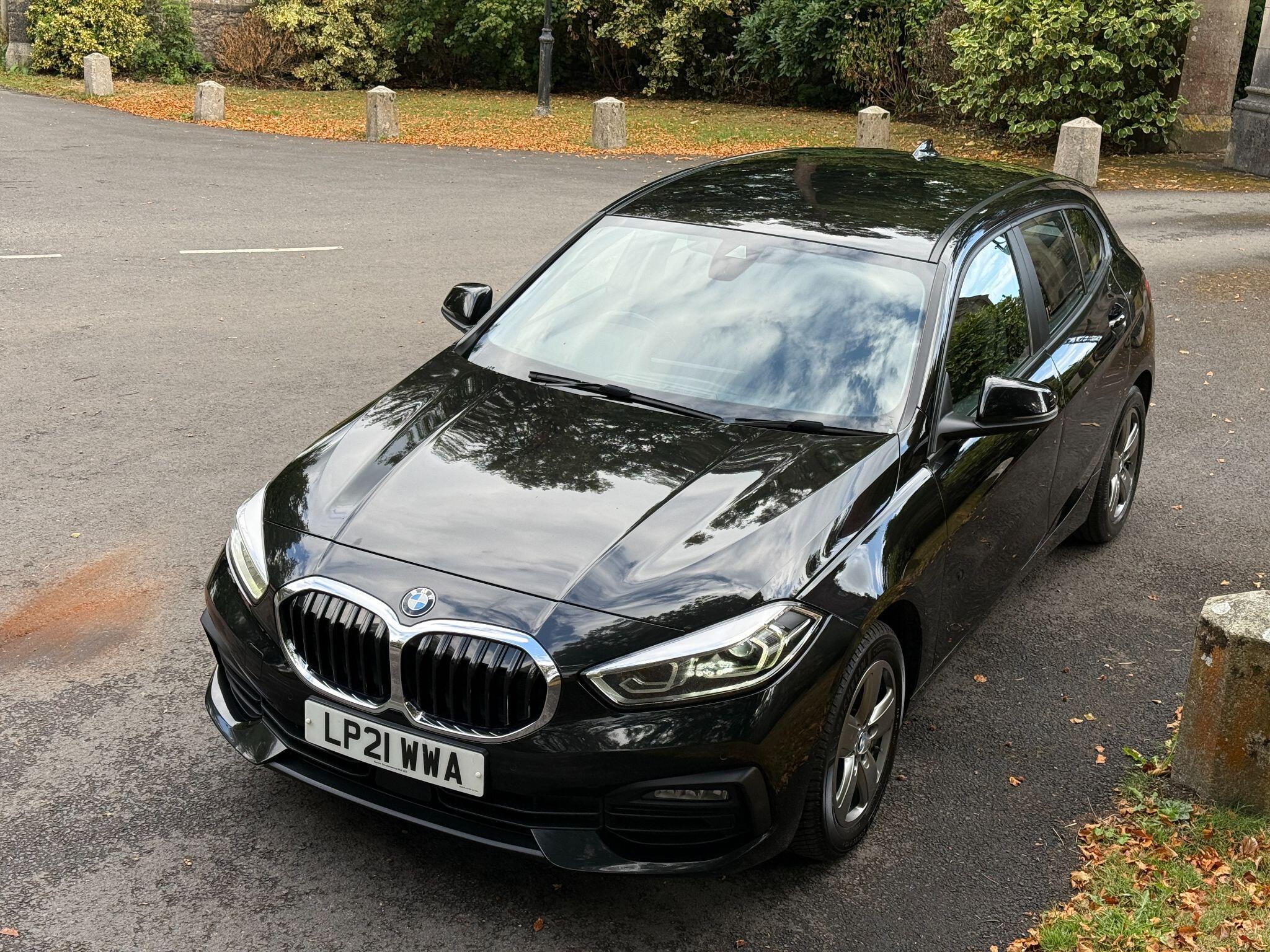 BMW 1 Series view 23