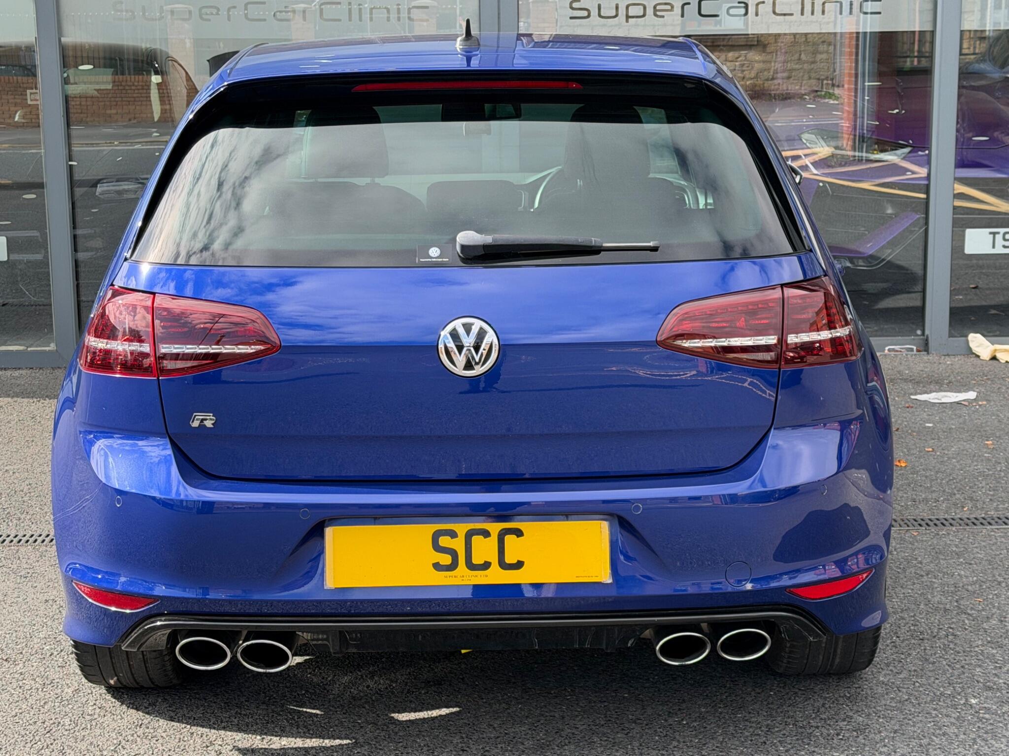 Volkswagen Golf view 11