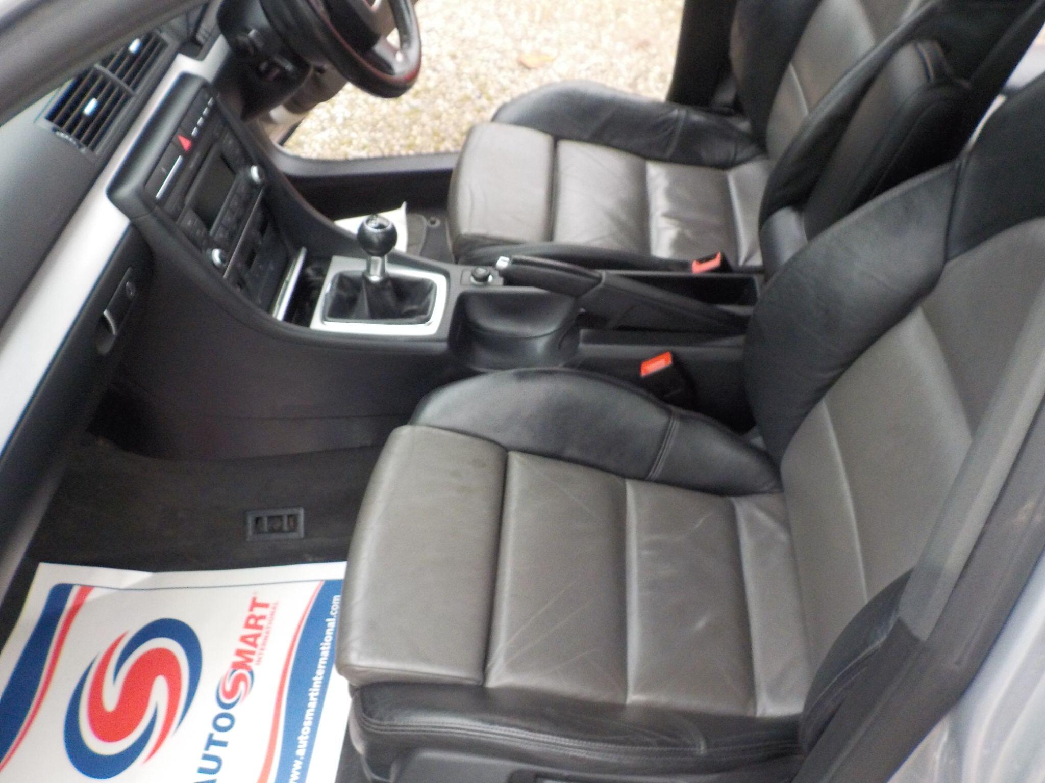 Audi A4 2.0 TDI S line Special Edition 4dr