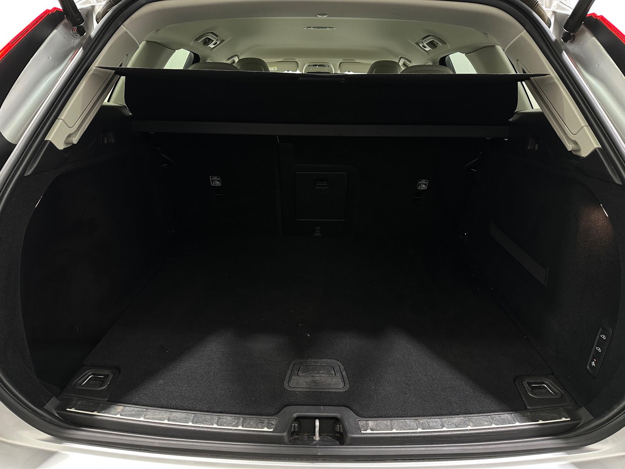 Volvo XC60 view 47