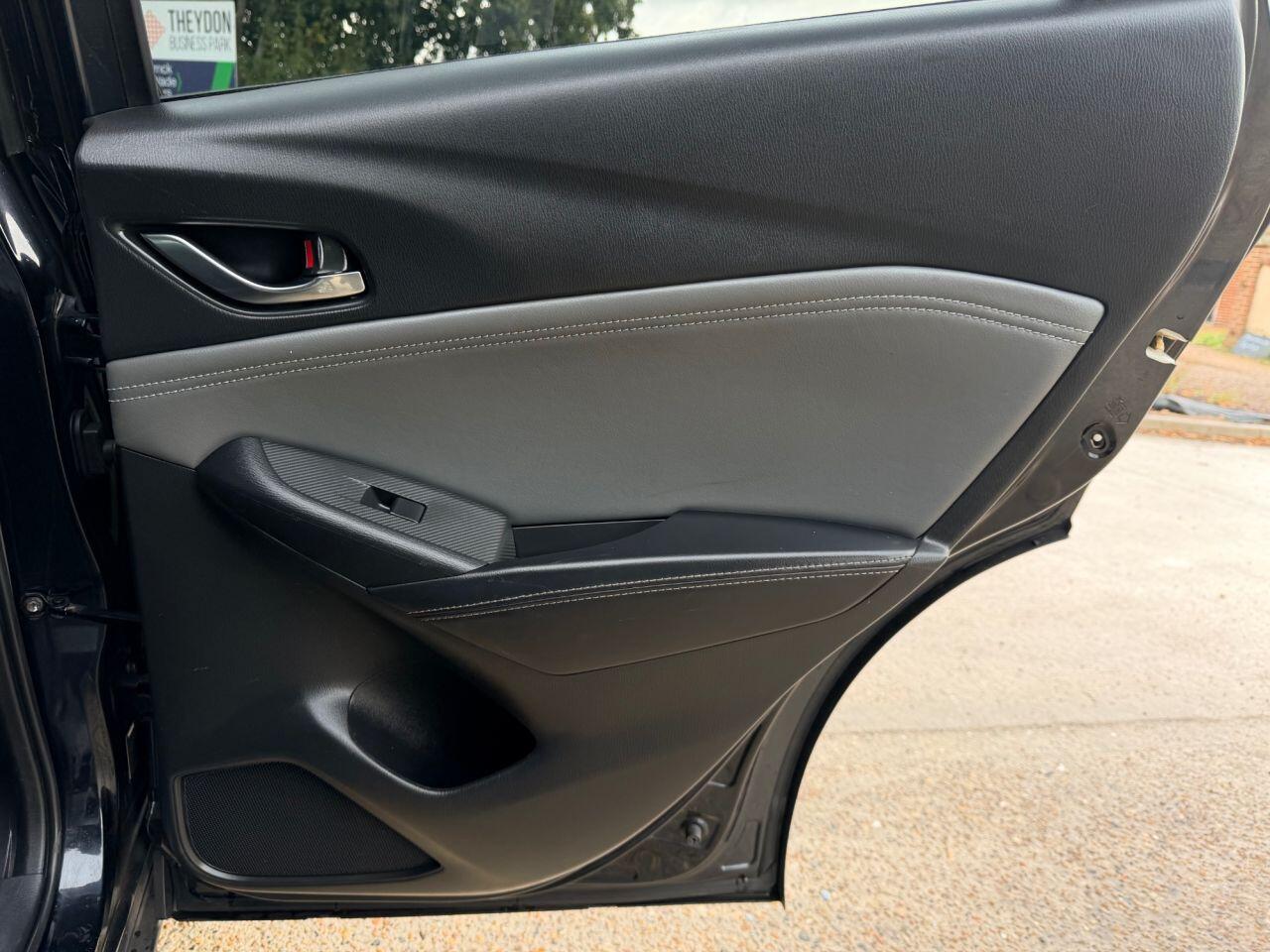 Mazda CX-3 view 20