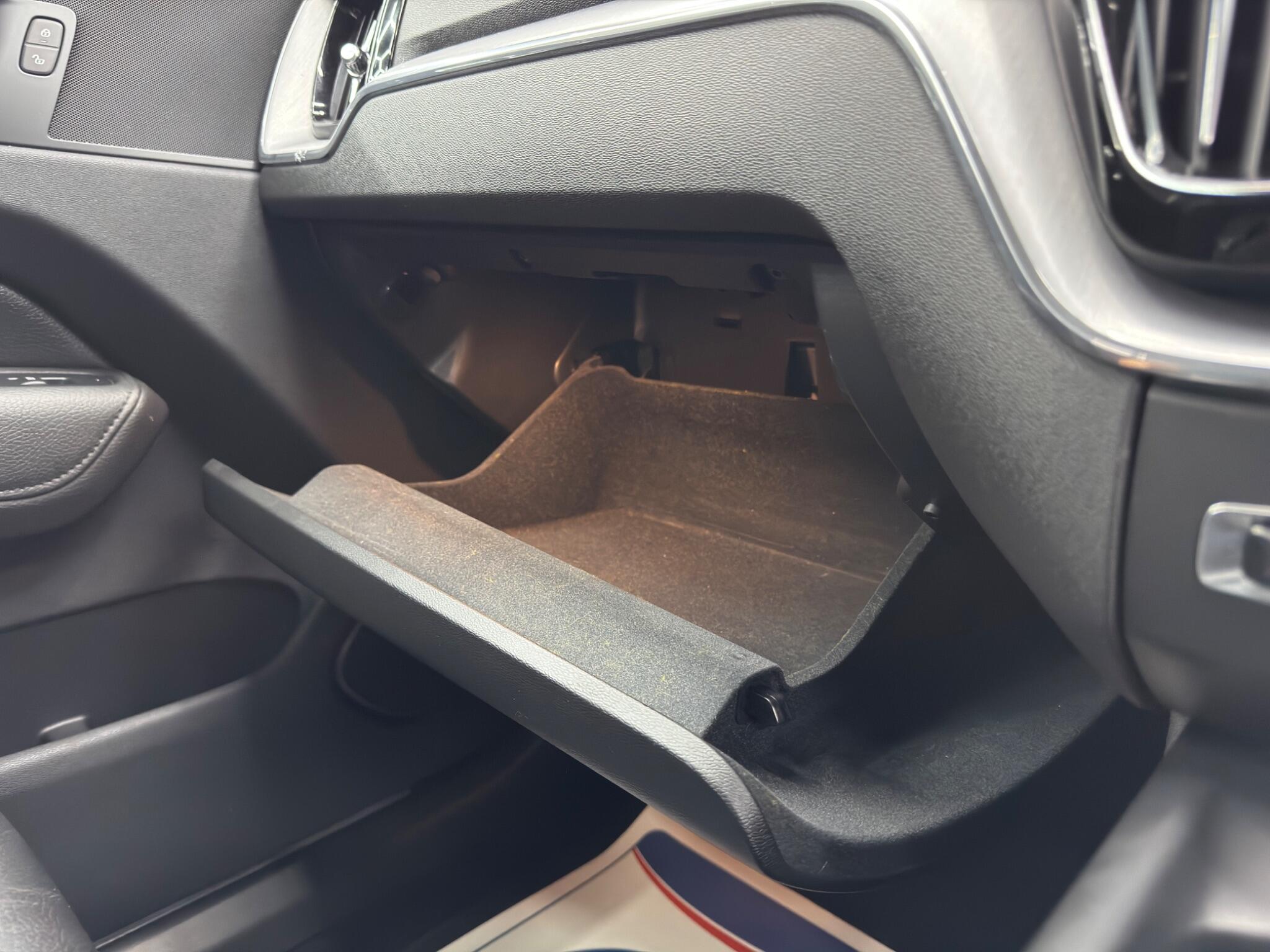 Volvo XC60 view 41