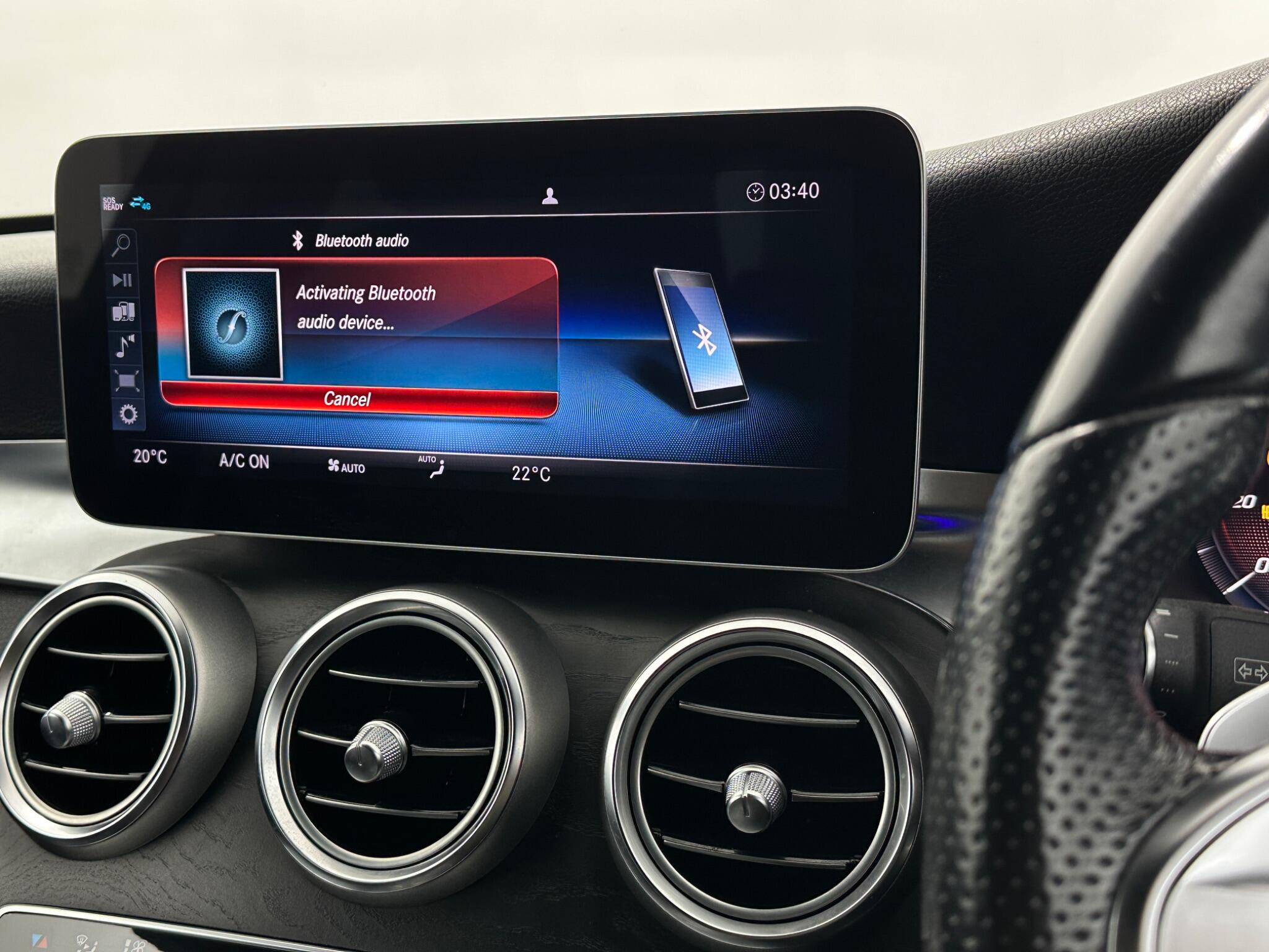 Mercedes-Benz C-Class view 27